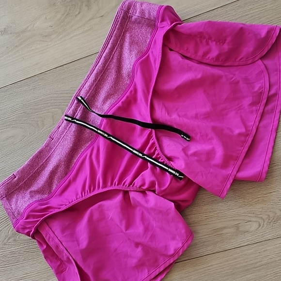 Nike Dri Fit Hot Pink / Purple Athletic Activewear Shorts, Medium - Picture 13 of 14